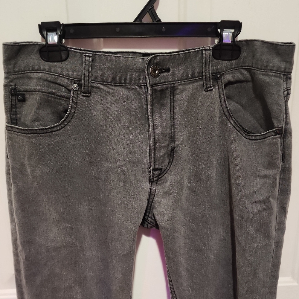 Quiksilver Men's Slim Fit Charcoal Jeans